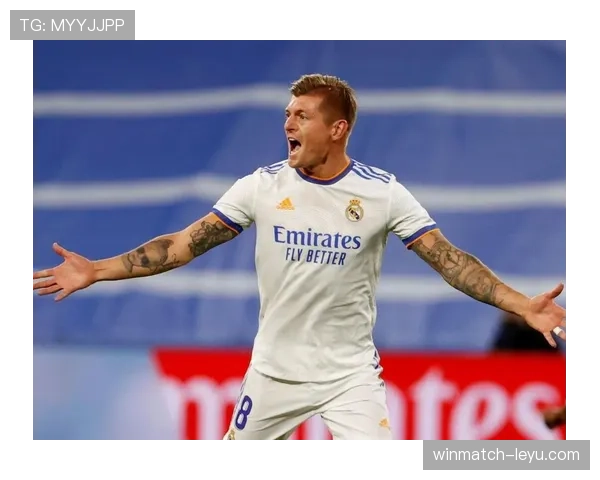 祖比门迪 vs 托尼·克罗斯：后场出球结构与精度差异解析